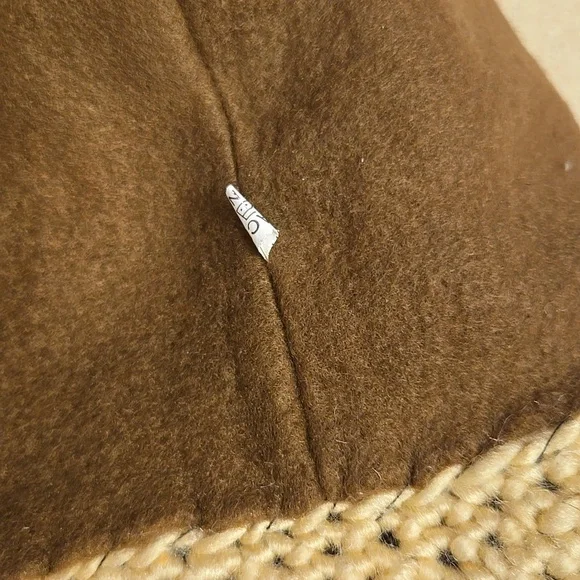 Cream and Brown Crocheted Bucket Hat - Picture 5 of 7